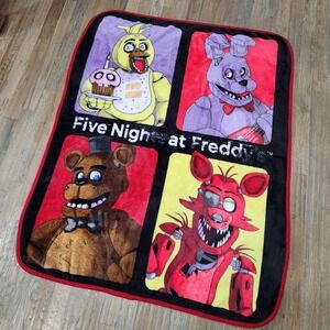 Five Nights at Freddys FNAF Soft‎ Micro Fleece Couch Throw Lap Blanket 37" X 46"